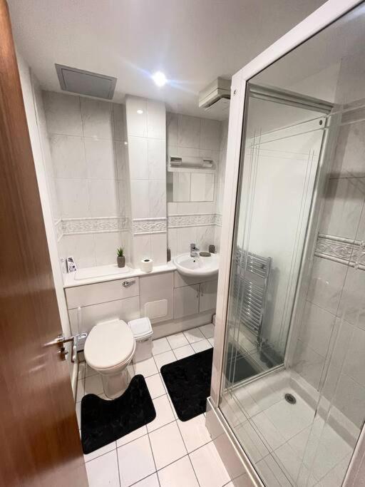 Stunning Flat By Quayside With Balcony!! Apartman Newcastle Upon Tyne Kültér fotó