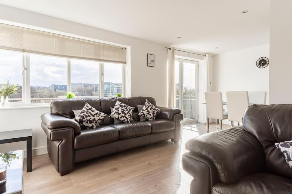 Stunning Flat By Quayside With Balcony!! Apartman Newcastle Upon Tyne Kültér fotó