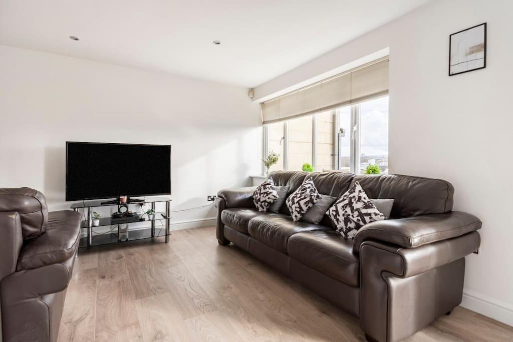 Stunning Flat By Quayside With Balcony!! Apartman Newcastle Upon Tyne Kültér fotó