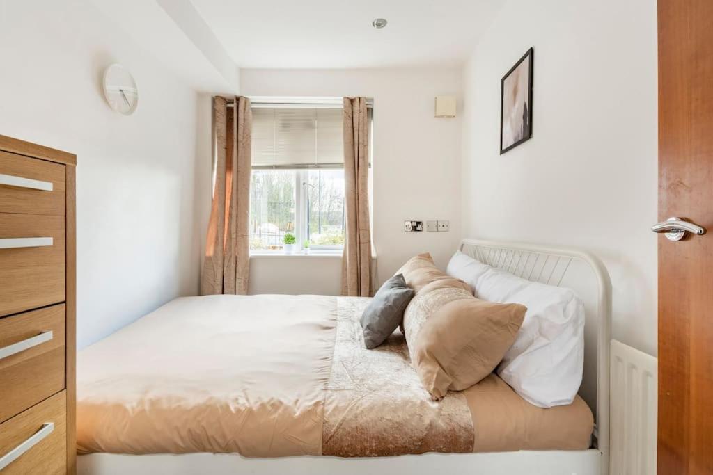Stunning Flat By Quayside With Balcony!! Apartman Newcastle Upon Tyne Kültér fotó